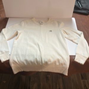 The north face women’s pull over size S